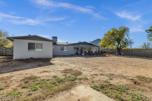 4636 Michelle Dr, Glendale AZ  85308-1519 exterior