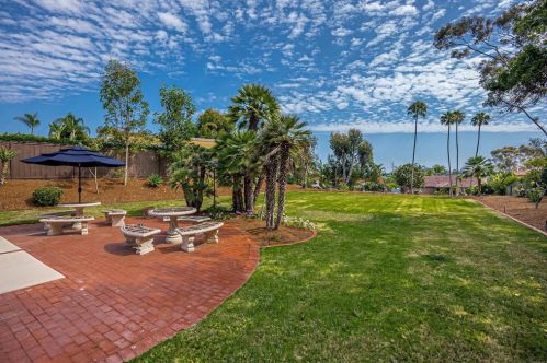 1213 Via Mil Cumbres, Solana Beach CA  92075-1726 exterior