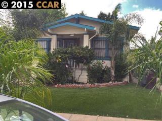 3015 Minna Ave, Oakland, CA 94619-1823