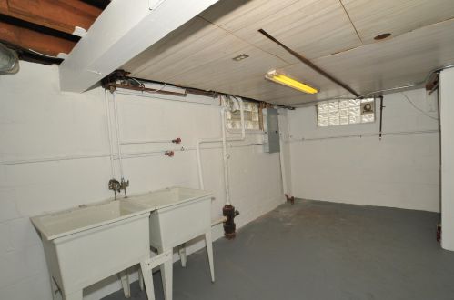 3719 89th St, Milwaukee WI  53228-1601 exterior