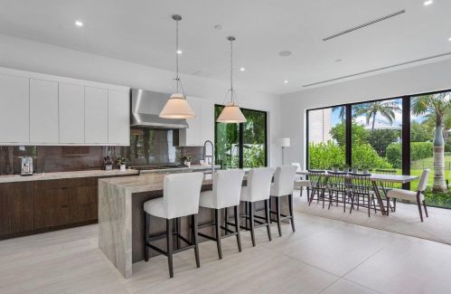 255 22nd St, Delray Beach FL  33444-4223 exterior