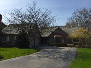 3111 Kisdon Hill Dr, Waukesha, WI 53188-3934