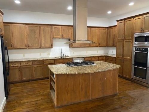 5647 Ellsworth Ave, Dallas, TX 75206-5359