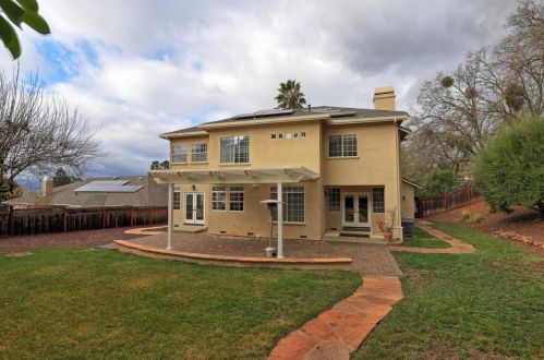 2880 Vista Del Valle, Morgan Hill CA  95037-3952 exterior