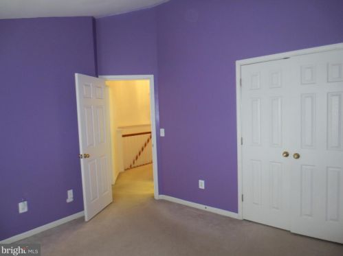 7549 Westmore Dr, Springfield VA  22150-4271 exterior