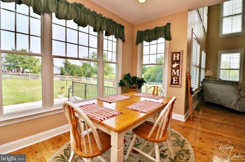 320 Stephen Ct, Charles Town WV  25414-4126 exterior