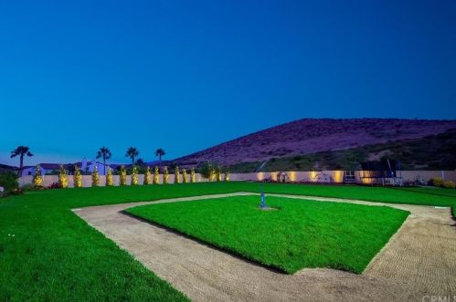 5391 Evening Sky Dr, Simi Valley CA  93063-5744 exterior