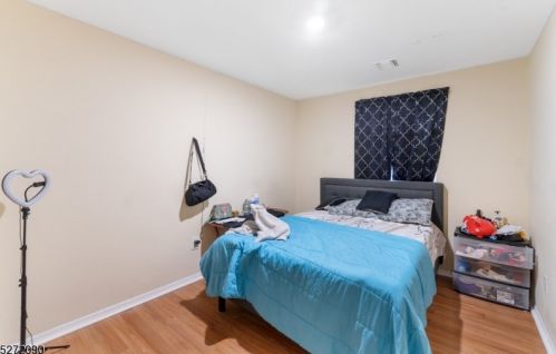 22 Godwin Ave, Paterson NJ  07501-1601 exterior