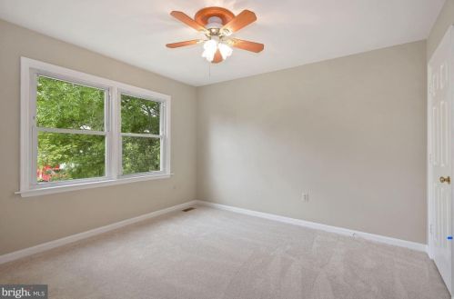 514 Jennifer Ct, Leesburg VA 20176-4910 exterior