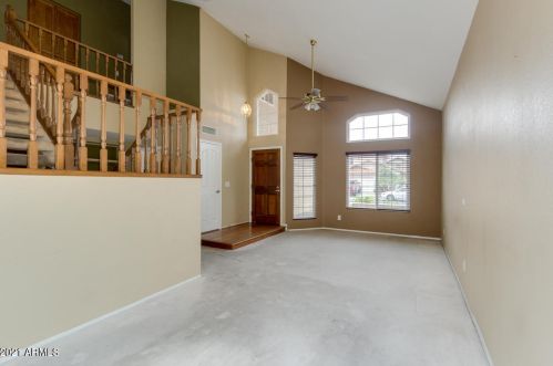 918 Sun Coast Dr, Gilbert AZ  85233-6723 exterior