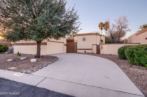 1809 Wrightstown Pl, Tucson, AZ 85715-5552