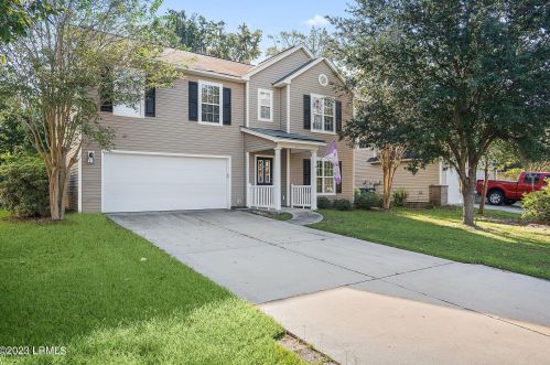 72 Shadow Moss Dr, Beaufort, SC 29906-6000