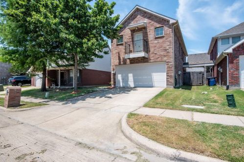 323 Stephanie St, St Paul, TX 75098-5805