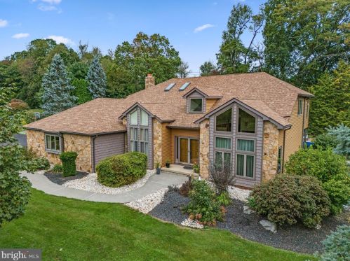 7660 Lone Ln, Coopersburg, PA 18036-3243