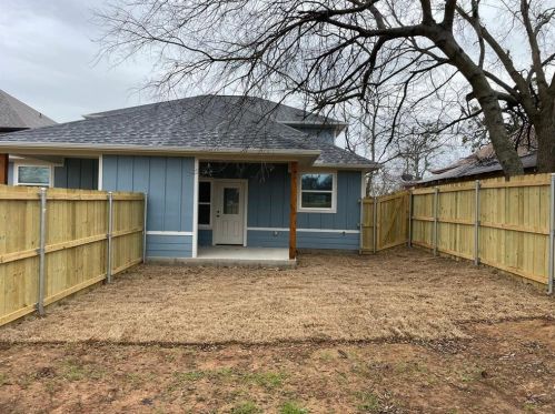 427 Maple Row, Denison TX  75021-2711 exterior