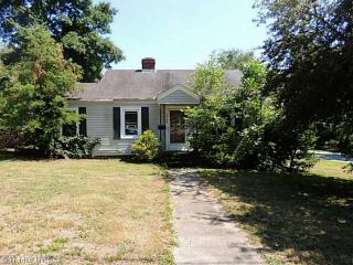 1022 Ingle St, Burlington, NC 27215-3643