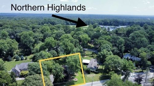 432 Hillside Ave, Allendale NJ  07401-1113 exterior