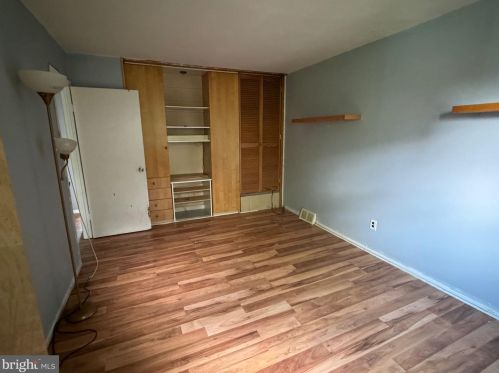 12112 Academy Rd, Philadelphia PA  19154-2903 exterior