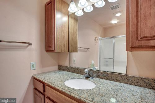 120 Strayer Dr, Carlisle PA  17013-4407 exterior