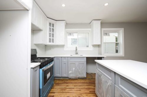 163-40 Phroane Ave, Jamaica, NY 11433-3937