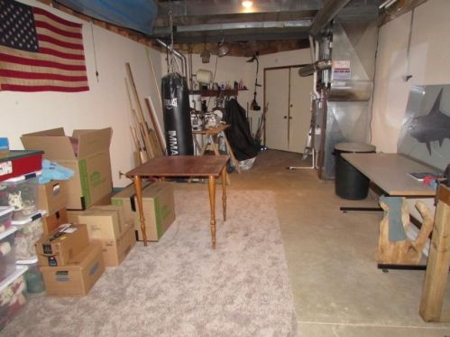 73 Canon Rdg, Newport KY  41075-2059 exterior
