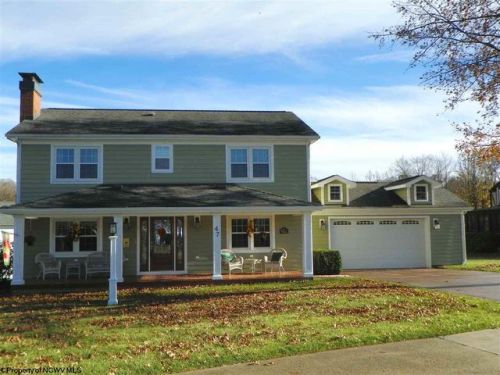 47 Garden Cir, Lake Ridge, WV 26330-1367