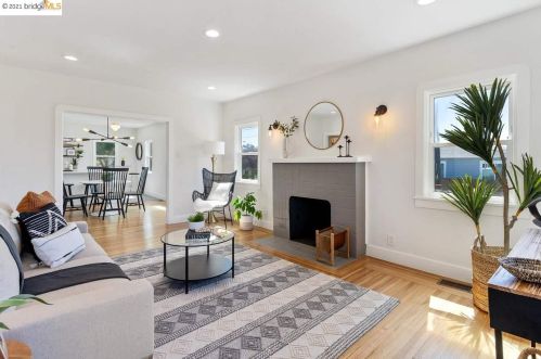1360 Virginia St, Berkeley CA  94702-1459 exterior