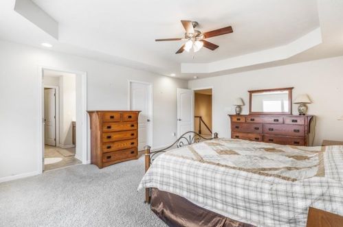 213 Old Hickory Rd, Zelienople PA  16063-4015 exterior