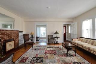 139 78th St, Brooklyn, NY 11209-2913