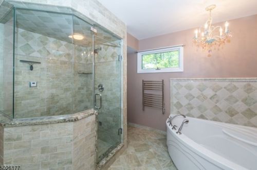 39 Winona Ave, Lincoln Park NJ  07035-1711 exterior