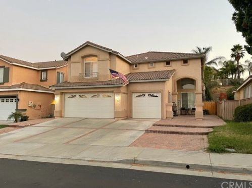 5 Villa Milano, Lake Elsinore CA  92532-0111 exterior