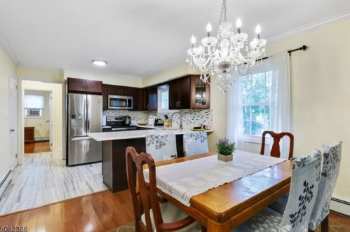 7 Dorfred Ter, Wantage NJ  07461-4815 exterior
