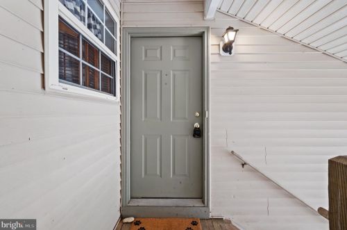 1115 Tristram Cir, West Deptford NJ  08051-2237 exterior