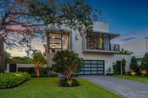 1003 9th Ave, Delray Beach, FL 33483-5822