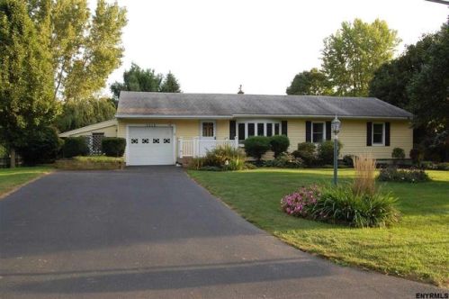 1518 Maple Hill Rd, Castleton, NY 12033-1606