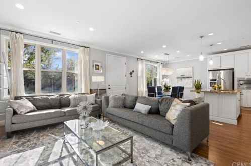 205 Overbrook, Irvine, CA 92620-2169