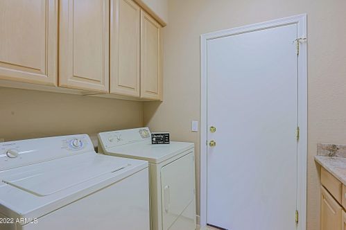 6860 Amber Sun Dr, Scottsdale AZ 85266-7034 exterior