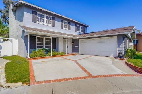 7811 Turbo St, Long Beach, CA 90808-3147