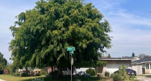 10203 Brian Ct, Whittier, CA 90601-2138