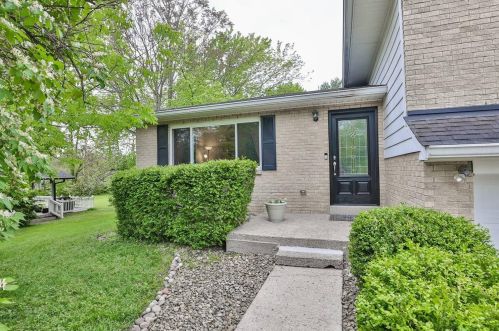 4685 Fields Ertel Rd, Cincinnati, OH 45241-1763