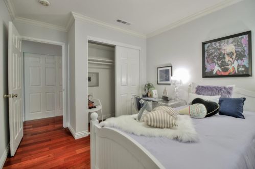 984 Sweet Ave, San Jose CA  95129-2342 exterior
