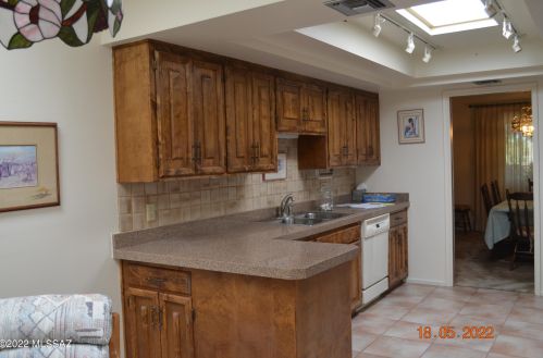 7909 Sendero Uno, Tucson, AZ 85704-2066