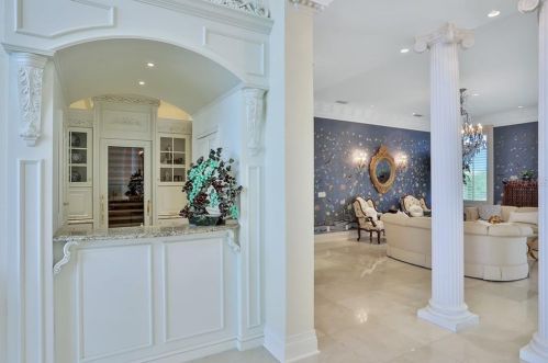 535 Ocean Shore Blvd, Ormond Beach FL  32176-5401 exterior