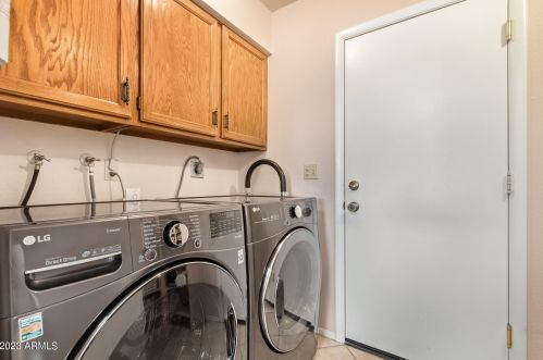 15808 8th Pl, Phoenix AZ 85042-4303 exterior