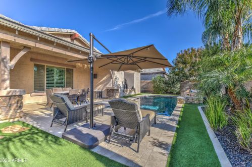 3047 Derringer Way, Gilbert AZ 85297-7889 exterior