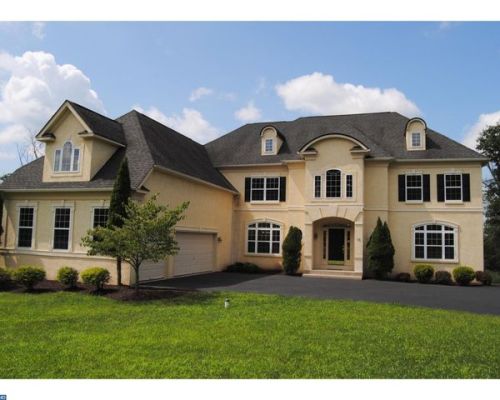 18 Putter Ln, Pottstown, PA 19464-7801