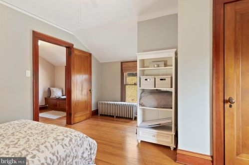 727 Baltimore Pike, Kennett Sq PA  19348-2405 exterior