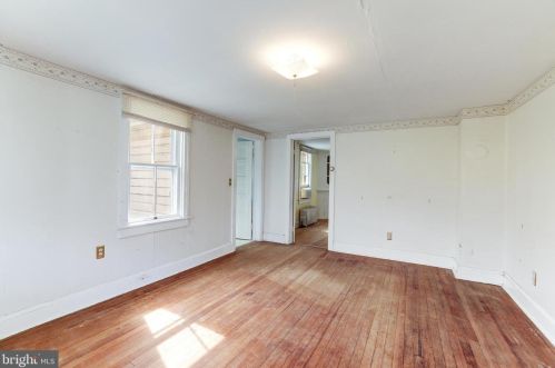 12841 James Monroe Hwy, Leesburg VA  20176-5340 exterior