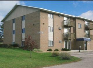 412 1st St, Sartell MN  56377-1270 exterior