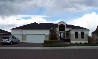 670 Clermont Dr, Richland, WA 99352-9519